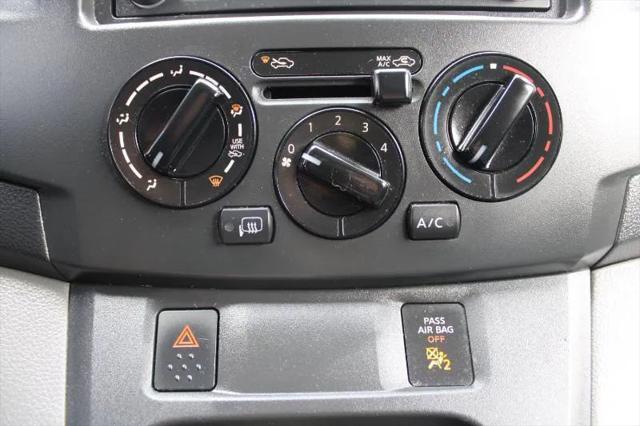 2017 Nissan NV200 SV