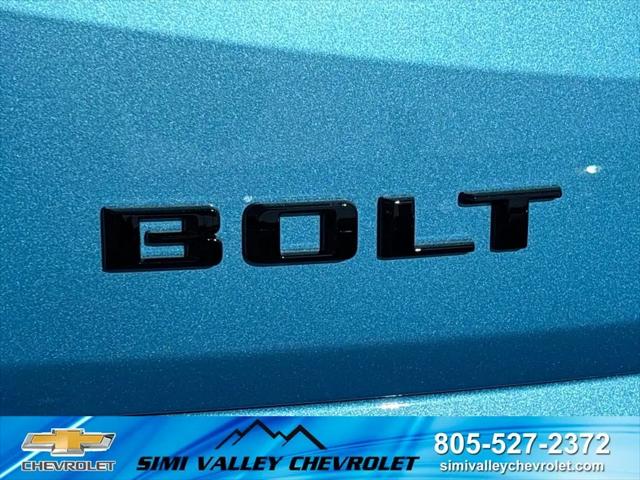 2027 Chevrolet Bolt LT FWD
