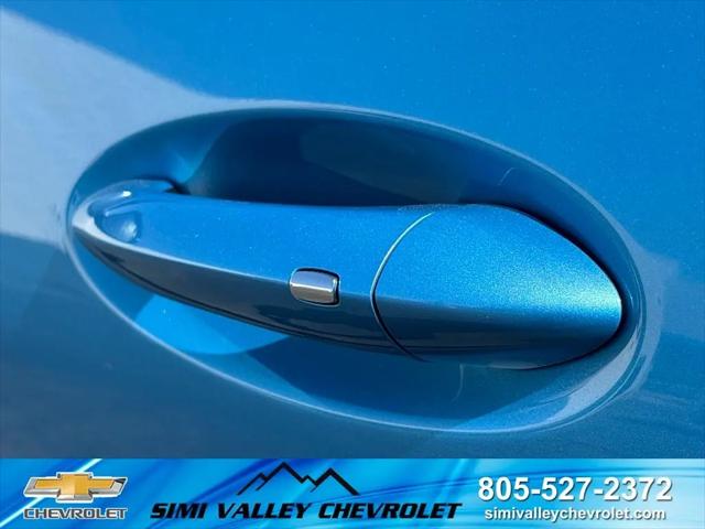 2027 Chevrolet Bolt LT FWD