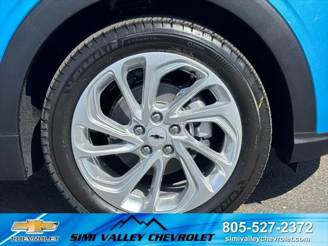 2027 Chevrolet Bolt LT FWD