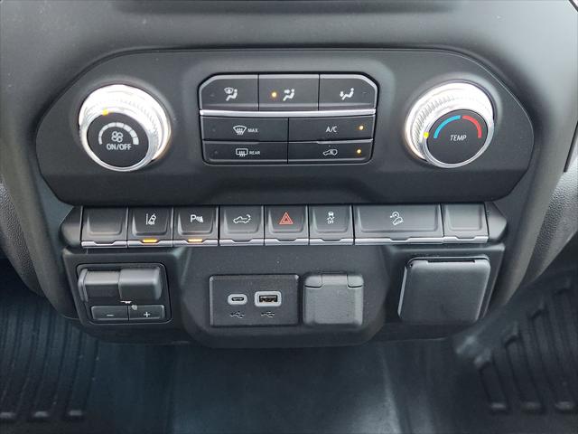 2026 GMC Sierra 2500HD Crew Cab, Standard Bed, Pro, 4WD