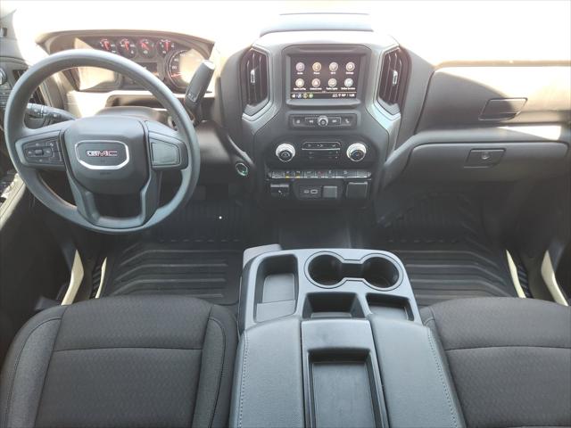 2026 GMC Sierra 2500HD Crew Cab, Standard Bed, Pro, 4WD