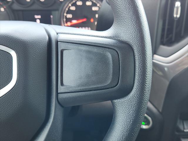 2026 GMC Sierra 2500HD Crew Cab, Standard Bed, Pro, 4WD