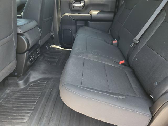 2026 GMC Sierra 2500HD Crew Cab, Standard Bed, Pro, 4WD