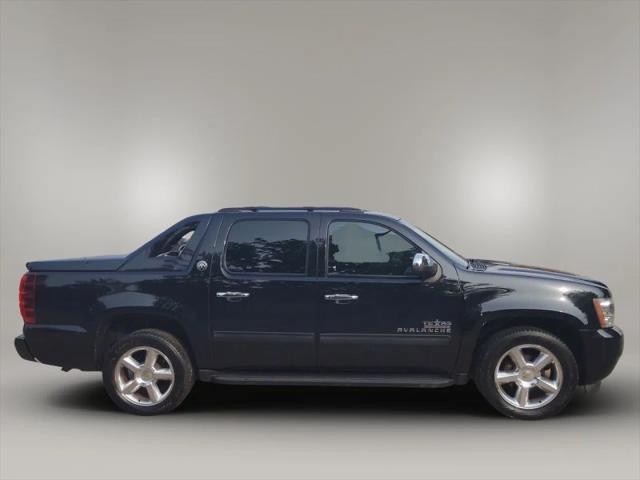2013 Chevrolet Avalanche LT