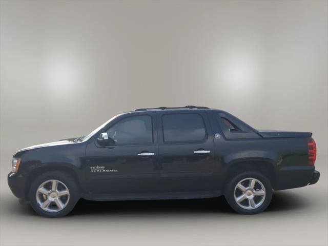 2013 Chevrolet Avalanche LT