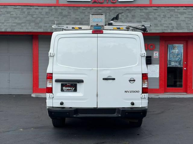 2021 Nissan 2500 SV Standard Roof V6