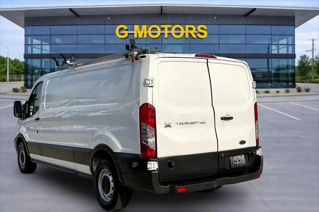 2018 Ford Transit T-250