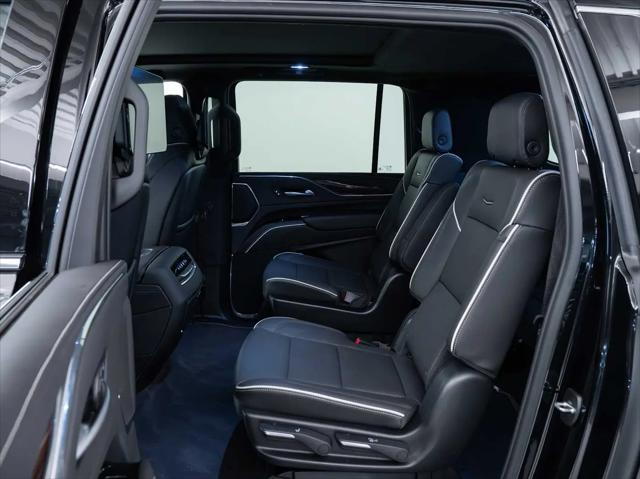 2024 Cadillac Escalade ESV 4WD Premium Luxury