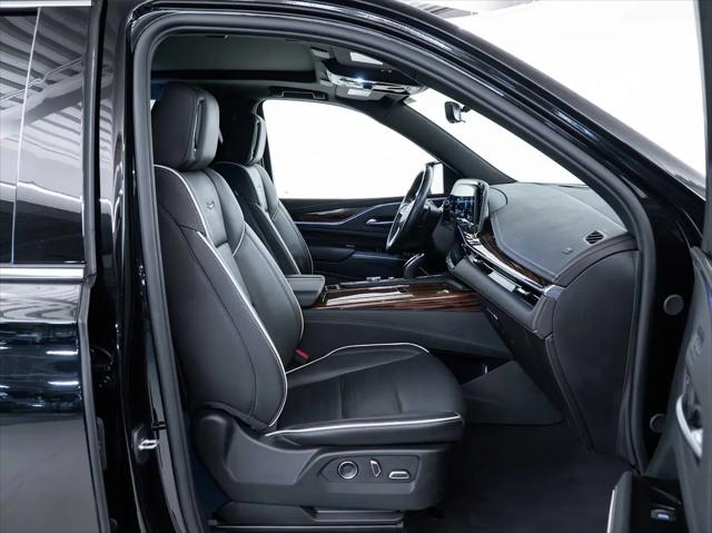 2024 Cadillac Escalade ESV 4WD Premium Luxury