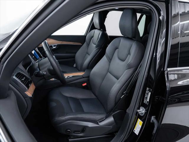 2024 Volvo XC90 B6 Plus Bright Theme 6-Seater