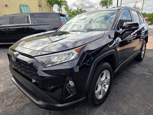 2021 Toyota RAV4 XLE for sale in West Palm Beach, FL