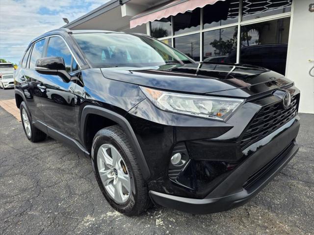 2021 Toyota RAV4 XLE