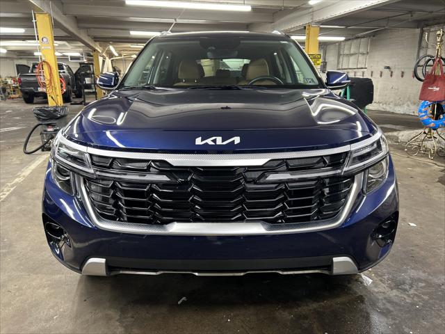 2024 Kia Seltos EX 2024 Kia Seltos EX