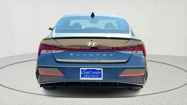 2026 Hyundai Elantra SEL Sport Premium