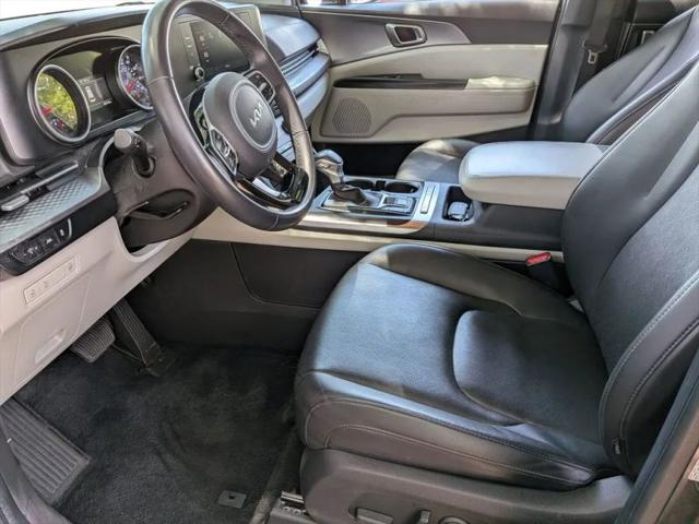 2024 Kia Carnival MPV LX Seat Package
