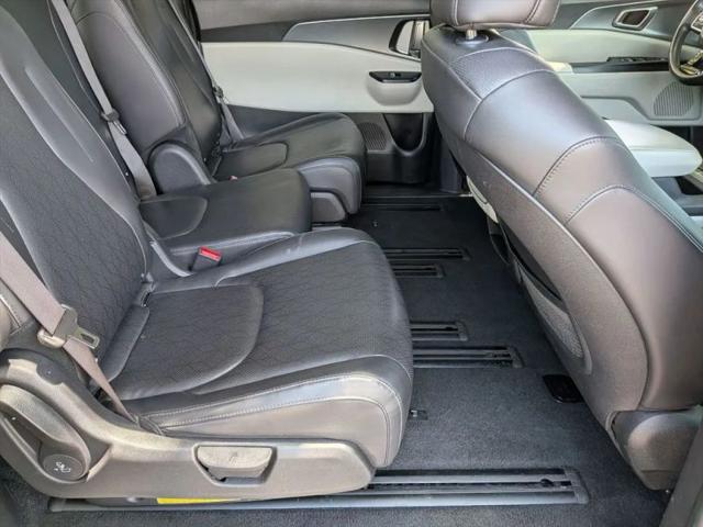 2024 Kia Carnival MPV LX Seat Package