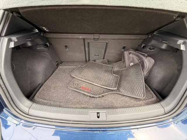 2015 Volkswagen Golf GTI 2.0T S 4-Door