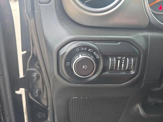 2020 Jeep Wrangler Sahara 4x4