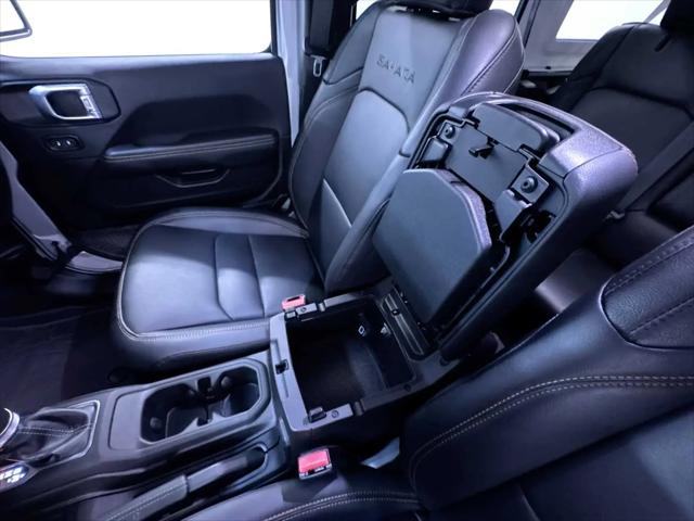2024 Jeep Wrangler 4-Door Sahara 4x4