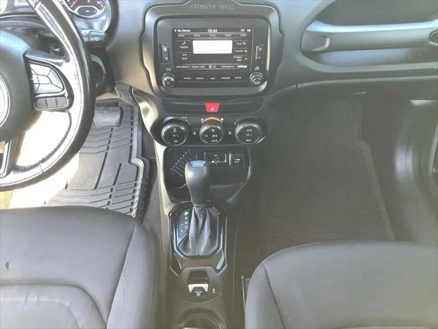 2017 Jeep Renegade Altitude FWD
