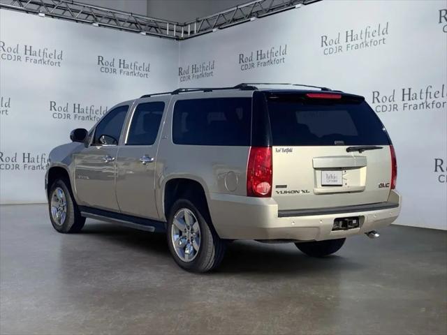 2011 GMC Yukon XL SLT