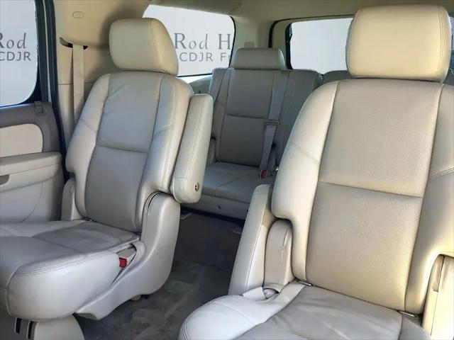 2011 GMC Yukon XL SLT