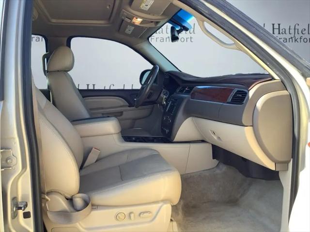 2011 GMC Yukon XL SLT