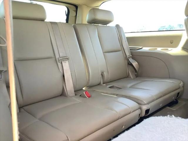 2011 GMC Yukon XL SLT