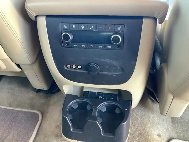2011 GMC Yukon XL SLT
