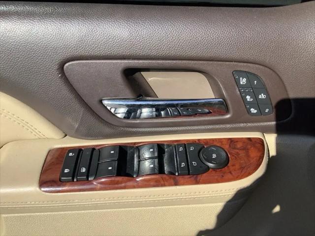 2011 GMC Yukon XL SLT