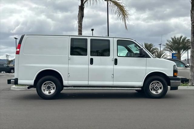 2021 GMC Savana Cargo RWD 2500 Regular Wheelbase Work Van