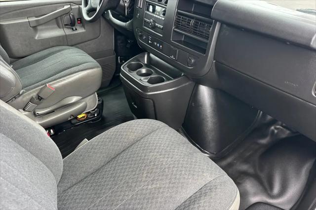 2021 GMC Savana Cargo RWD 2500 Regular Wheelbase Work Van