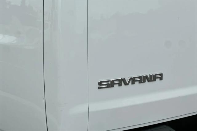 2021 GMC Savana Cargo RWD 2500 Regular Wheelbase Work Van