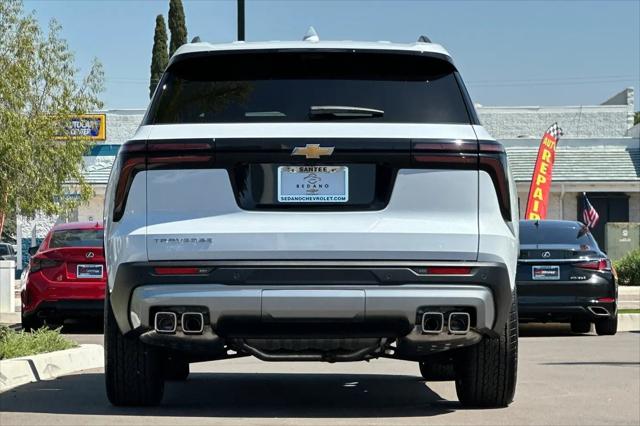 2026 Chevrolet Traverse FWD LT