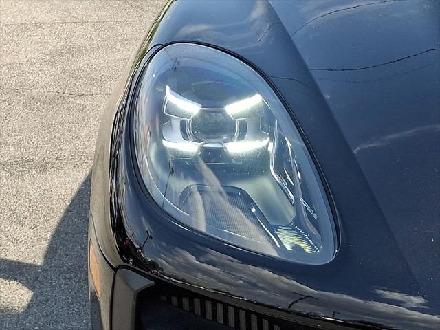 2020 Porsche Macan S