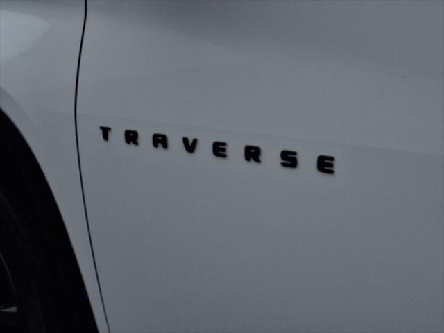 2023 Chevrolet Traverse AWD RS
