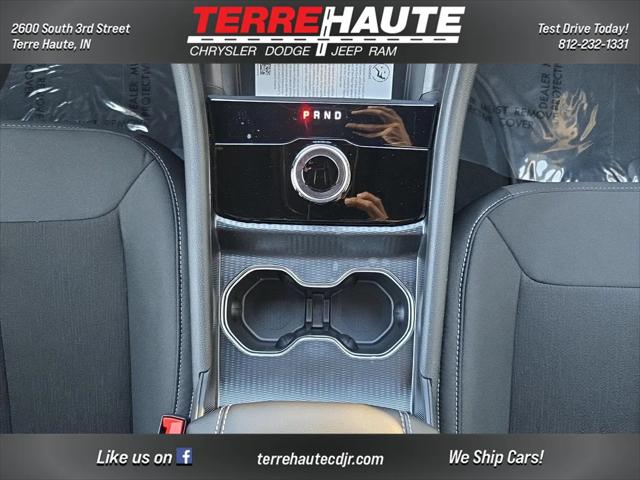 2026 Jeep Grand Cherokee L Altitude 4x4