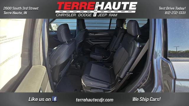 2026 Jeep Grand Cherokee L Altitude 4x4