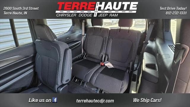 2026 Jeep Grand Cherokee L Altitude 4x4
