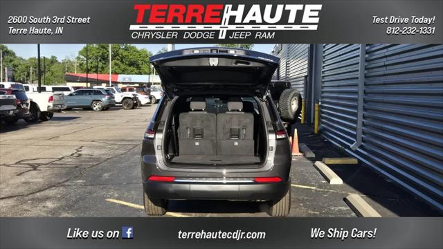 2026 Jeep Grand Cherokee L Altitude 4x4