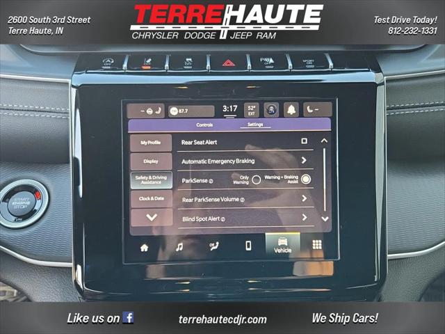 2026 Jeep Grand Cherokee L Altitude 4x4