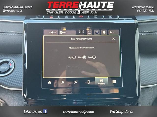 2026 Jeep Grand Cherokee L Altitude 4x4