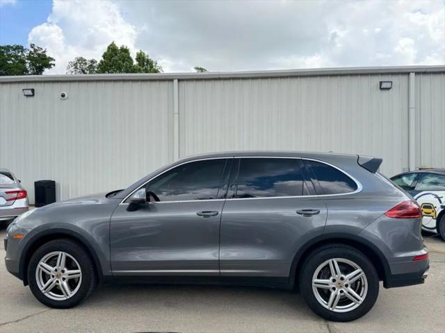 2016 Porsche Cayenne Base