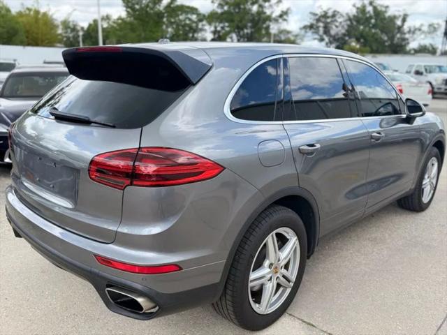 2016 Porsche Cayenne Base