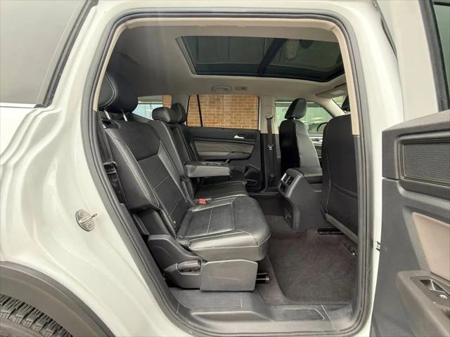 2022 Volkswagen Atlas 3.6L V6 SE w/Technology