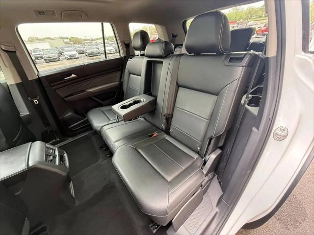 2022 Volkswagen Atlas 3.6L V6 SE w/Technology