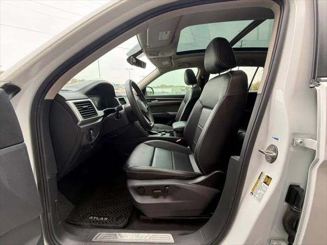 2022 Volkswagen Atlas 3.6L V6 SE w/Technology