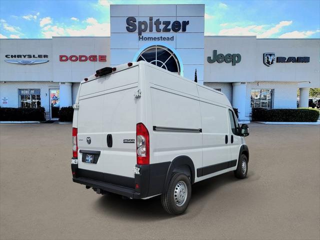 2026 RAM ProMaster 2500 RAM PROMASTER 2500 TRADESMAN CARGO VAN HIGH ROOF 136 WB