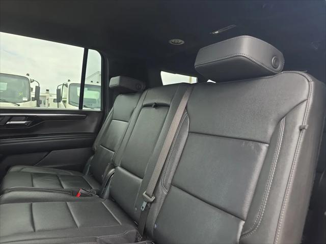 2025 Chevrolet Suburban 4WD Z71